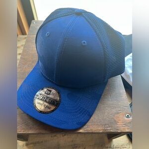 New Era 39THIRTY Blue Camo Mesh Cap - Large/X Large